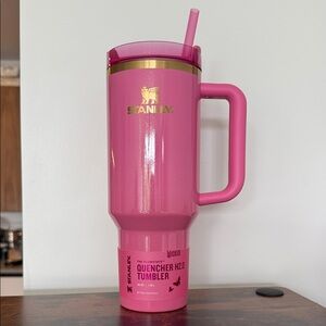 Stanley Wicked Collaboration Glinda Pink Quencher H2.0 Tumbler 40oz